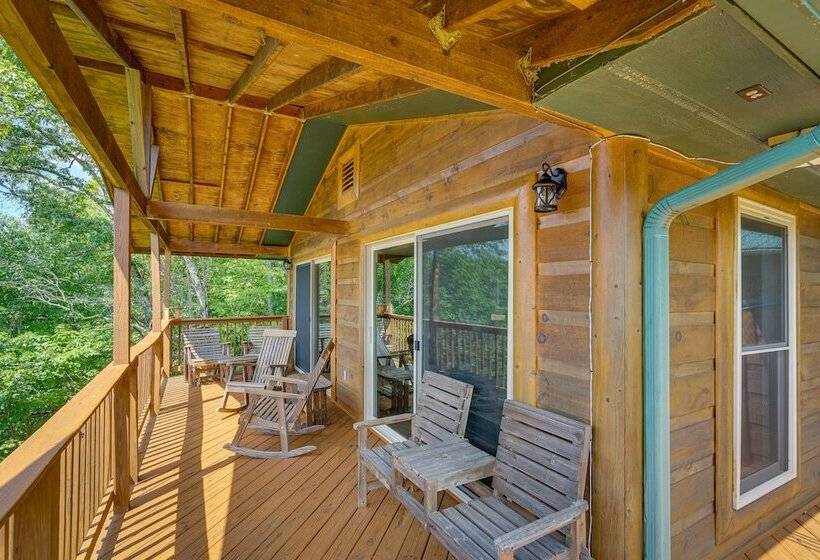 Skyview Retreat Cabin W/ Mountain Views!