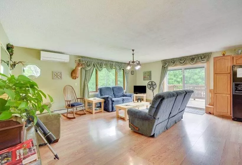 South Range Home   6 Mi To Lake Superior!