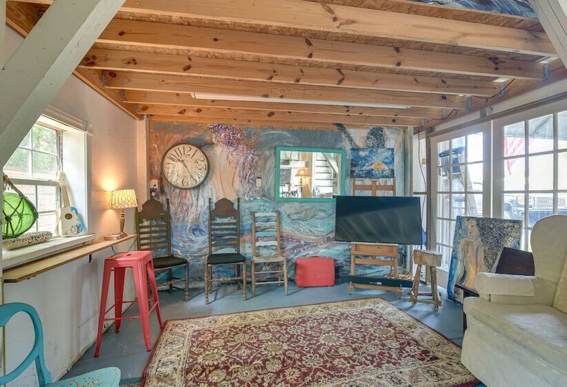 Texas Escape W/ Private Pool, Grill & Balconies!