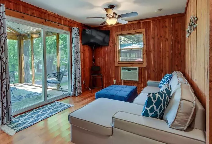 Warsaw Cabin W/ Boat Slip, Lake Access & Sunroom!