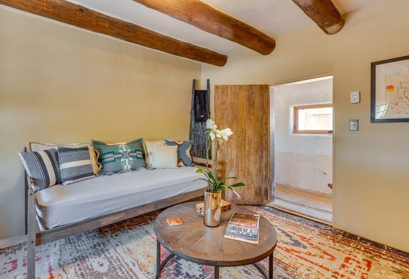 Beautiful Historic Adobe Home ~ 3 Mi To Taos Plaza