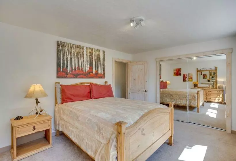 Beautiful Ouray Home W/ Patio   3 Mi To Downtown!