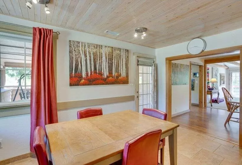 Beautiful Ouray Home W/ Patio   3 Mi To Downtown!