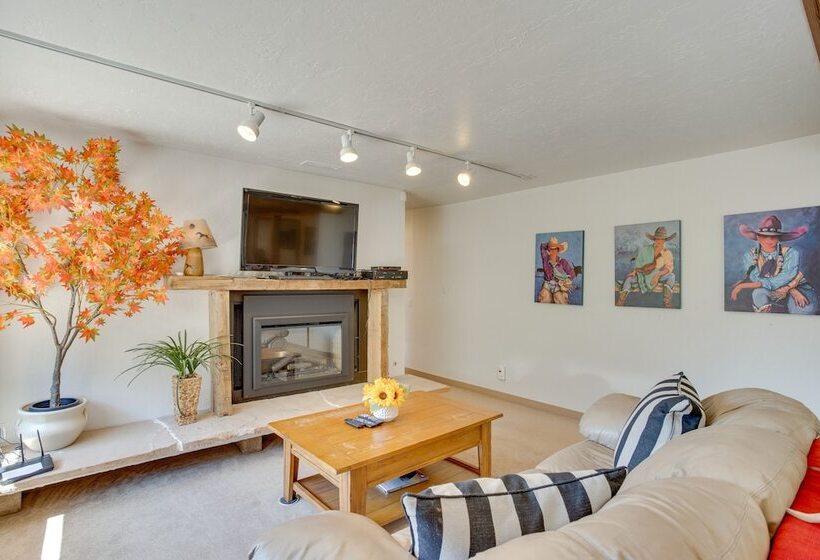 Beautiful Ouray Home W/ Patio 3 Mi To Downtown!