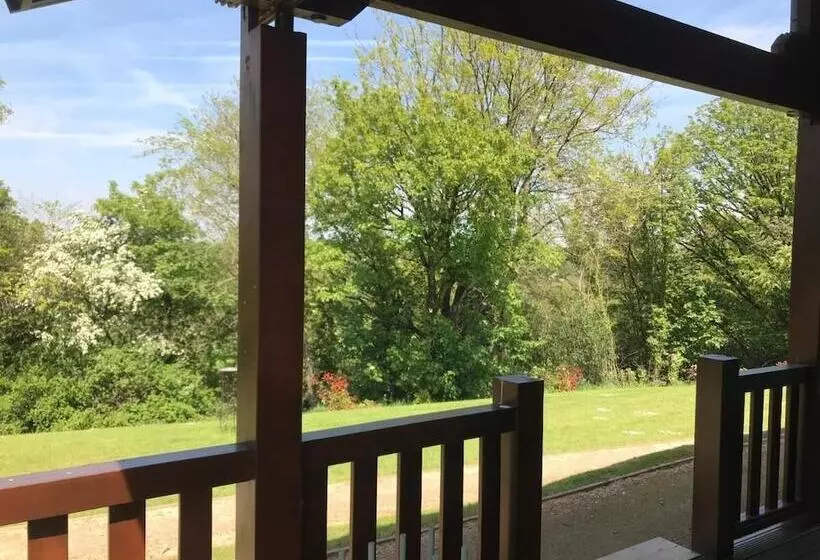 ホテル Hollybush Lodges