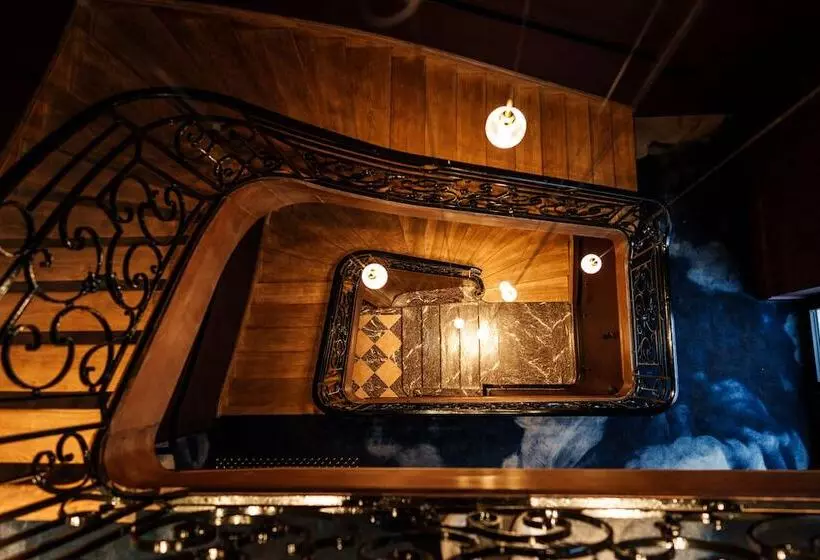 Hotelli La Maison Des Bienheureux