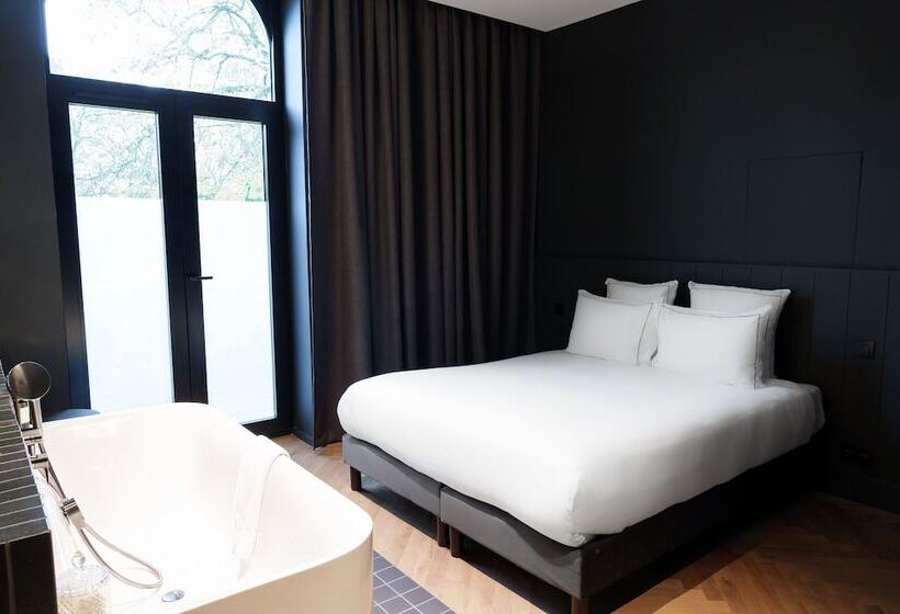 هتل La Maison Des Bienheureux