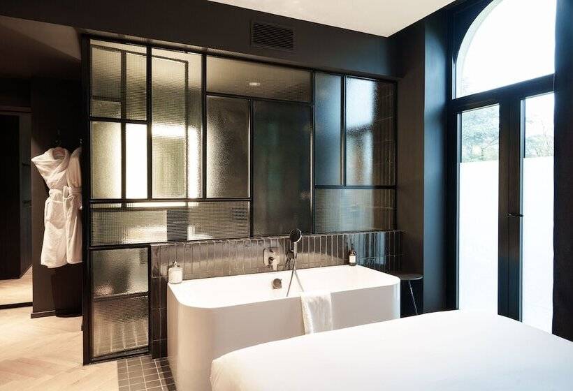 هتل La Maison Des Bienheureux