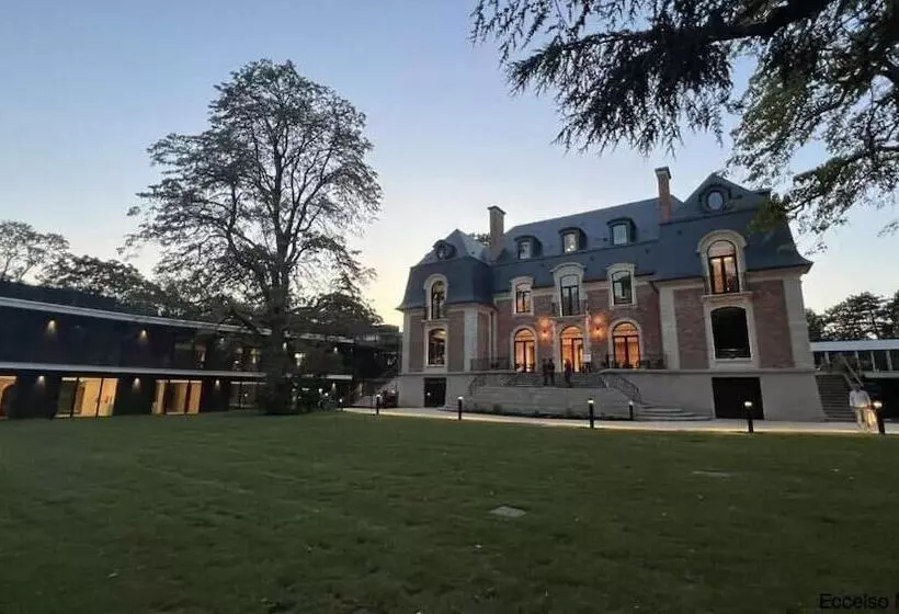 Hotelli La Maison Des Bienheureux