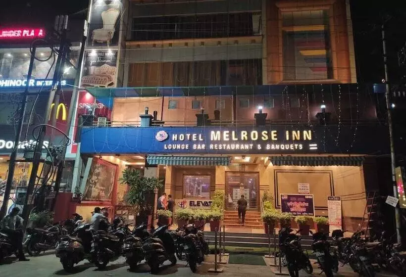ホテル Melrose Inn