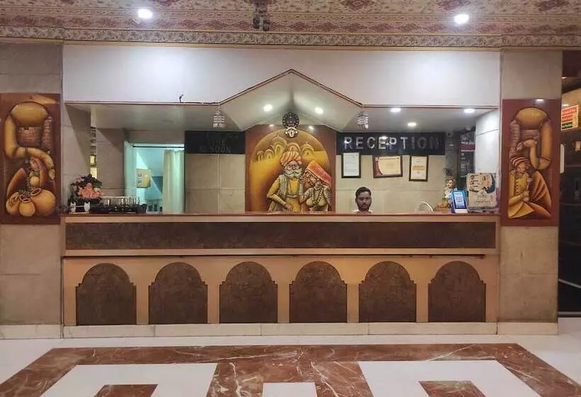 ホテル Melrose Inn