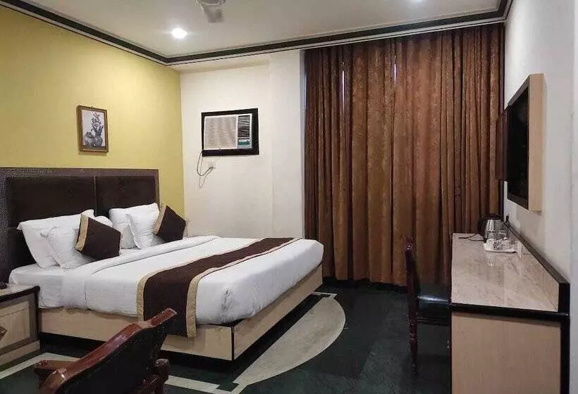 ホテル Melrose Inn