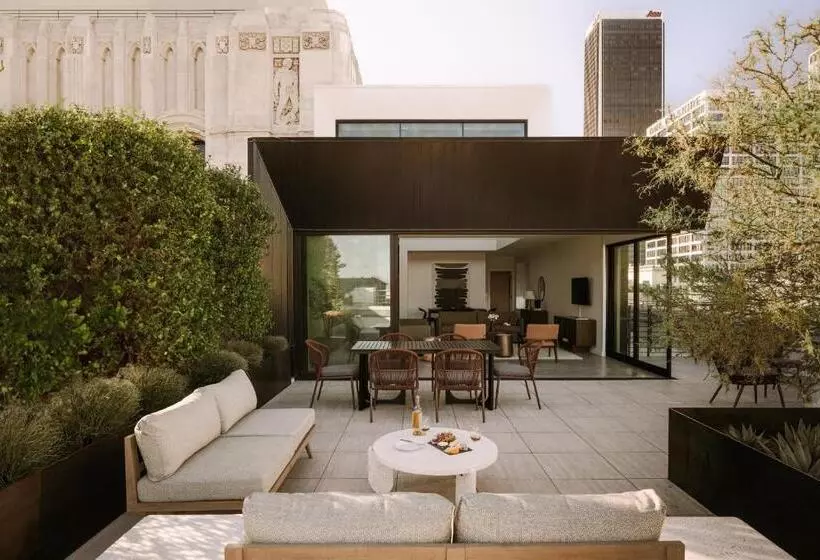 ホテル Sonder The Winfield