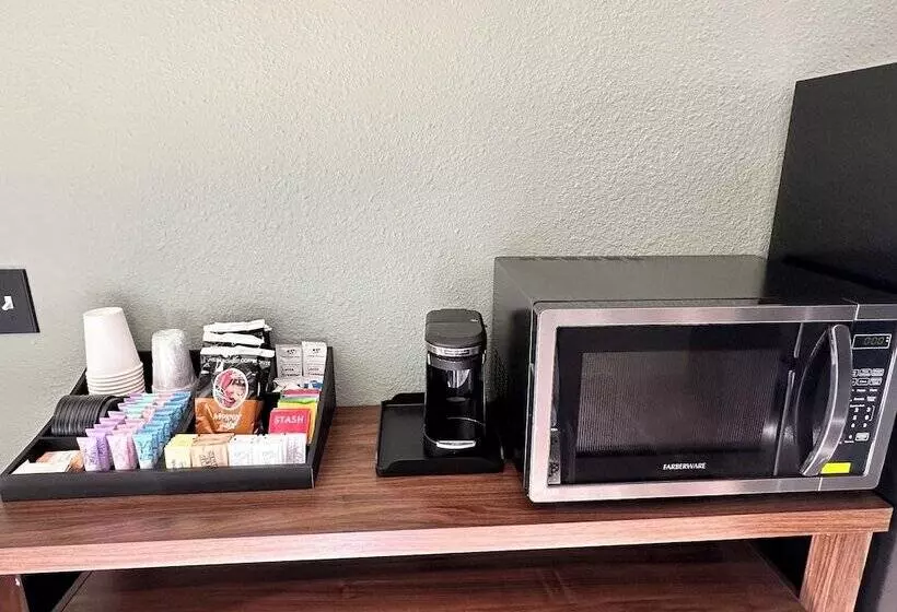 Motelli 441 Lafever St