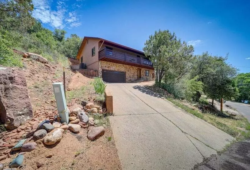 Payson Cabin W/ Deck Near Hiking, Fishing & More!
