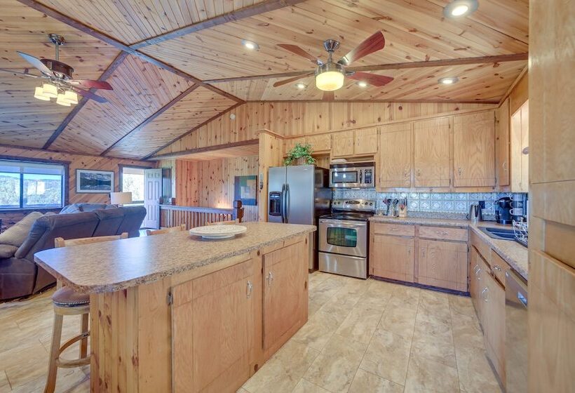 Payson Cabin W/ Deck Near Hiking, Fishing & More!