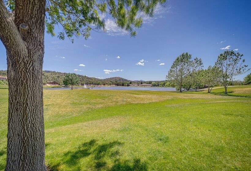 Payson Cabin W/ Deck Near Hiking, Fishing & More!