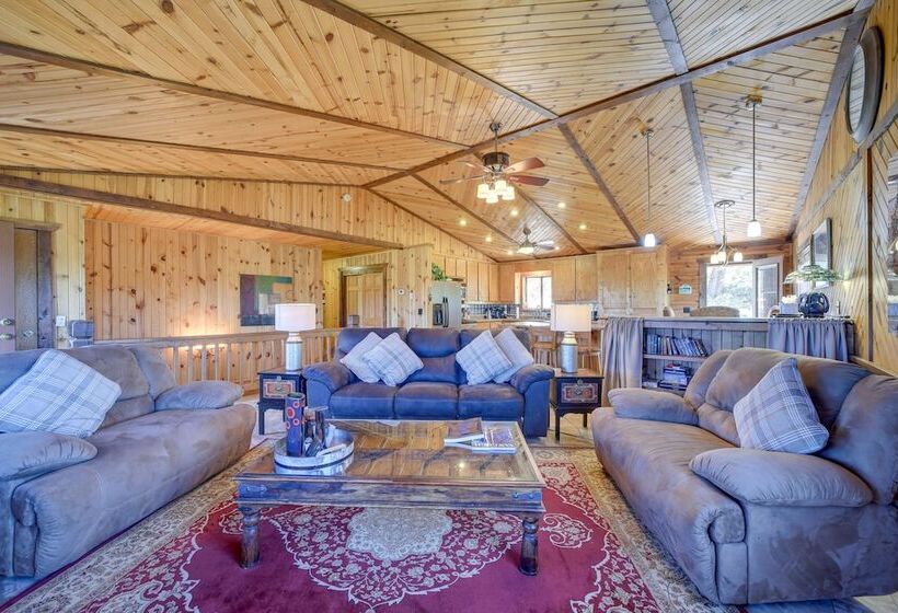Payson Cabin W/ Deck Near Hiking, Fishing & More!