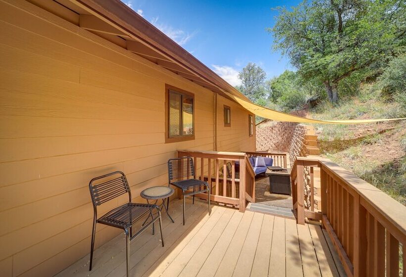 Payson Cabin W/ Deck Near Hiking, Fishing & More!