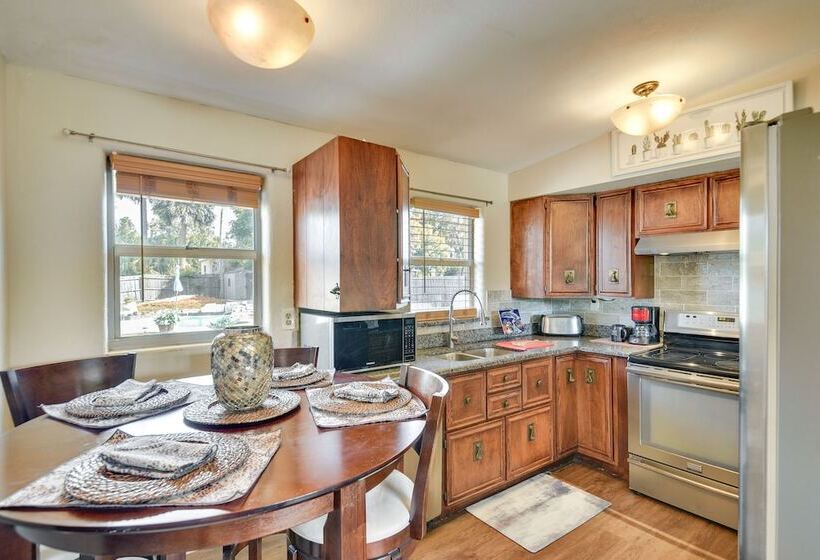 Pet Friendly Daytona Beach Home With Pool!