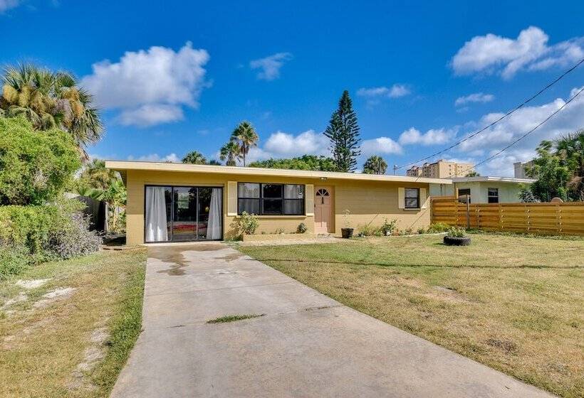 Pet Friendly Daytona Beach Home With Pool!