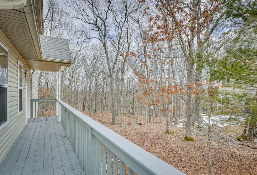 Pet Friendly Lackawaxen Home W/ Gas Grill!