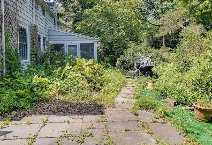 Pittsford Vacation Home: 2 Mi To Historic Village