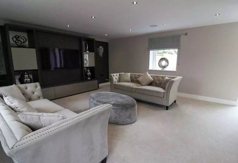 Residenssi Northumberland Luxury Stays   The Chivits