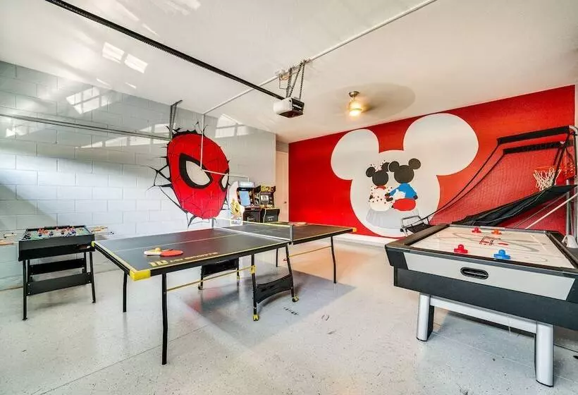 Spacious Kissimmee Escape, Close To Disney World!