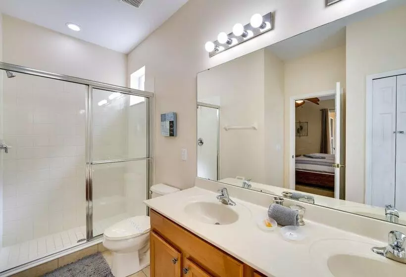 10 Mi To Disney: Home W/ Game Room & Lanai!