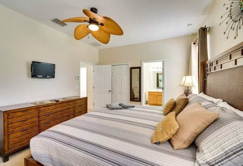 10 Mi To Disney: Home W/ Game Room & Lanai!