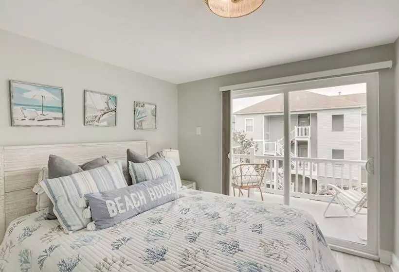 Wildwood Home W/ Deck   Walk To Beach + Boardwalk!