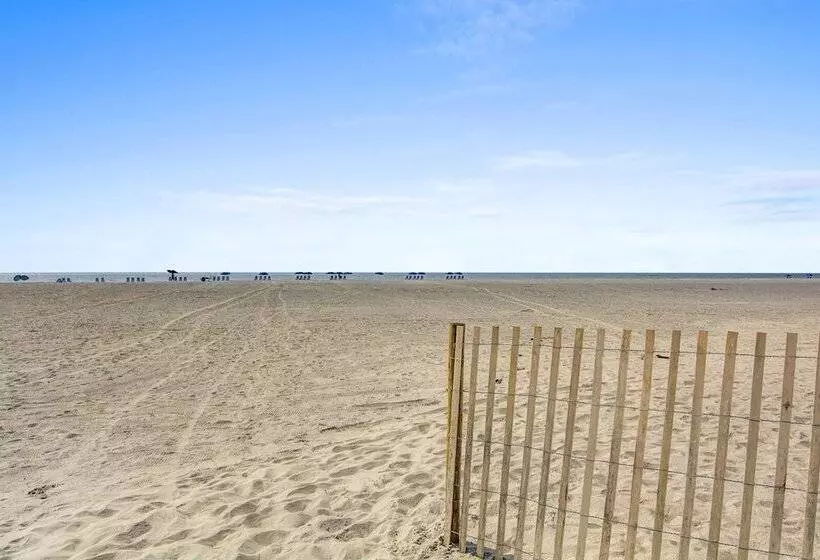 1403 Ocean Club By Avantstay Beach Home W/ Great Kitchen