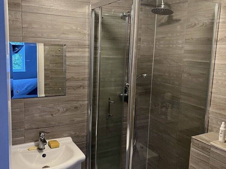 Bed and Breakfast 52 Chamberlayne Avenue