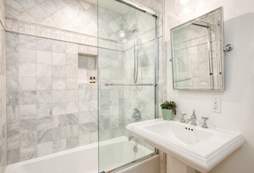 Emerald Cove By Avantstay Mins To Beach & Pier