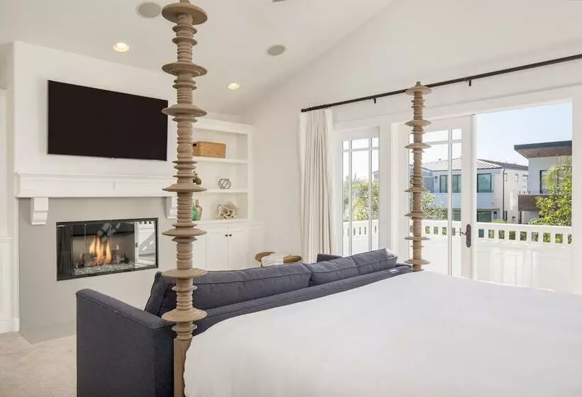 Emerald Cove By Avantstay Mins To Beach & Pier