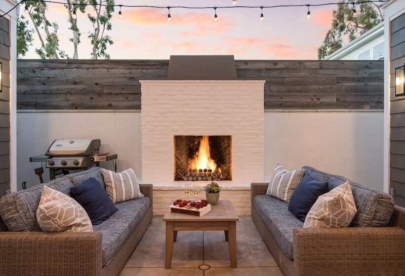 Emerald Cove By Avantstay Mins To Beach & Pier