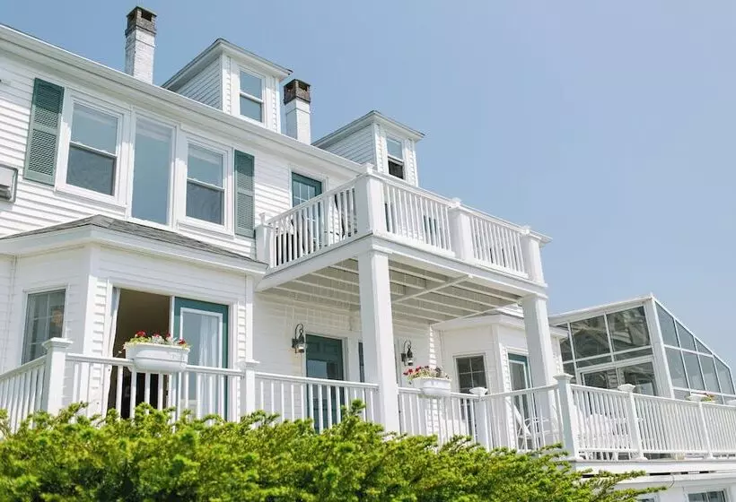 ホテル Admirals Quarters Inn