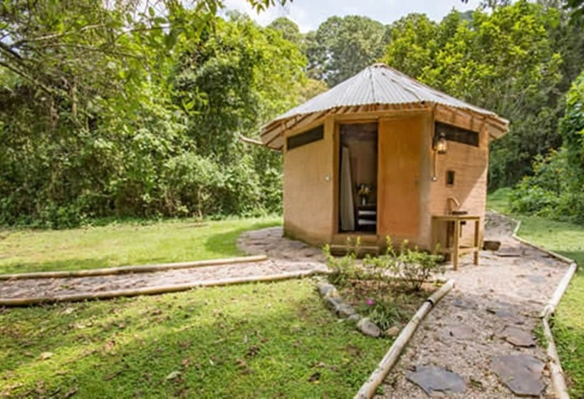 هتل Santuario Natural El Tular