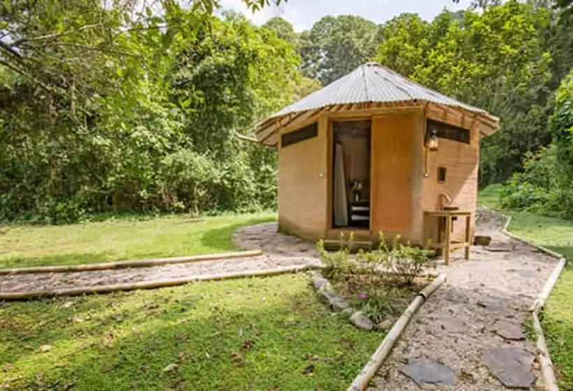 هتل Santuario Natural El Tular