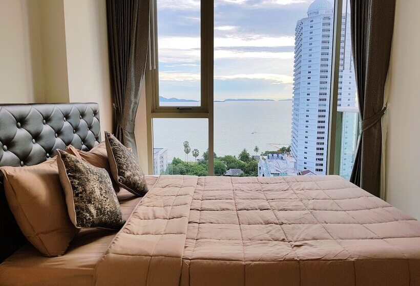 هتل The Riviera Wongamat By Pattaya Holiday