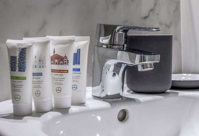 Italianway The B Village Standard