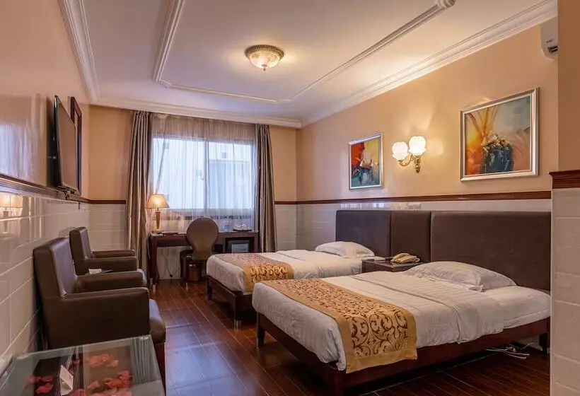 L'etoile D'or Hotel London