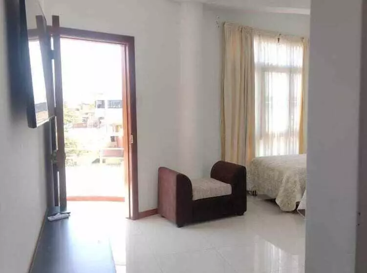 ペンション Deluxe Hotel Talara 5 Minutes From The Airport And Plaza De Armas