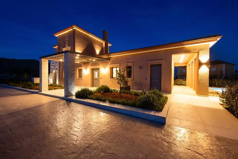 Majatalo Reveli Suites