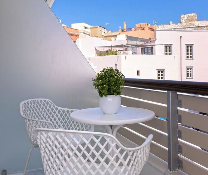 پانسیون The Nestorian House