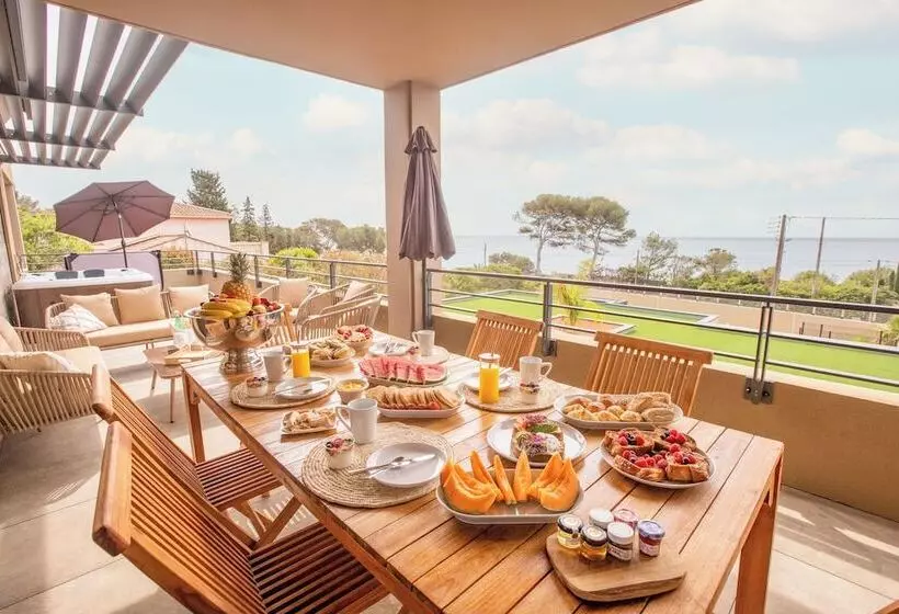 レジデンス Villa Sambro