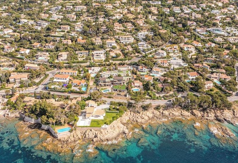 דירת נופש Villa Sambro