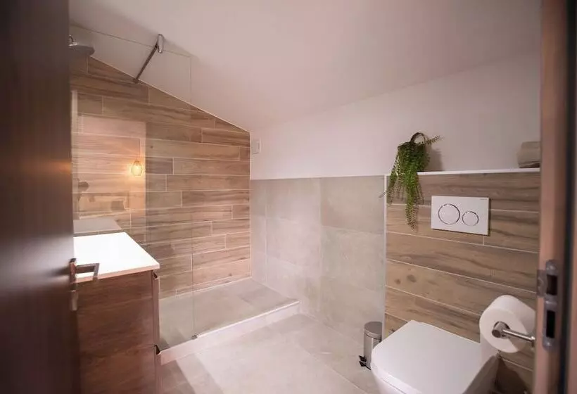 レジデンス Villa Sambro