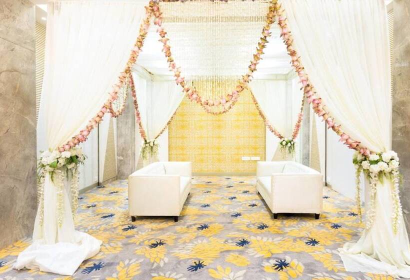 Beyzaa Hotel & Suites , Kolkata